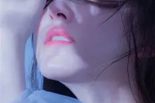 315 最讽刺名场面：被曝光鸡爪股东正看晚会一句回应炸翻全网！